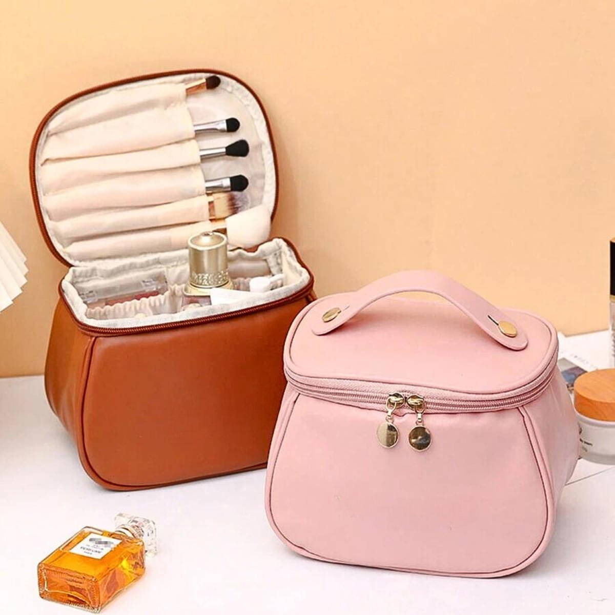 Sac à cosmétiques de voyage en cuir PU pour femmes, grande capacité, trousse de maquillage portable 4