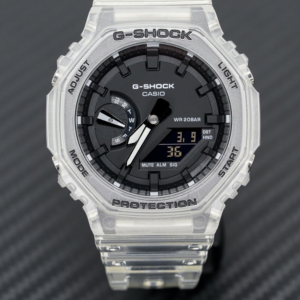Montre Casio G-Shock Transparant Blanc , Fond noir 1