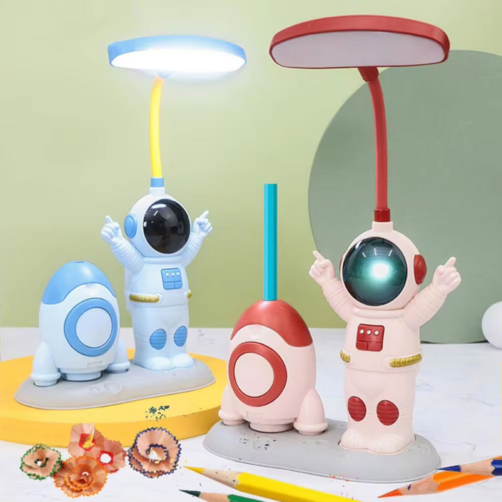 Lampe de Table mode astronaute Pour Enfant 1