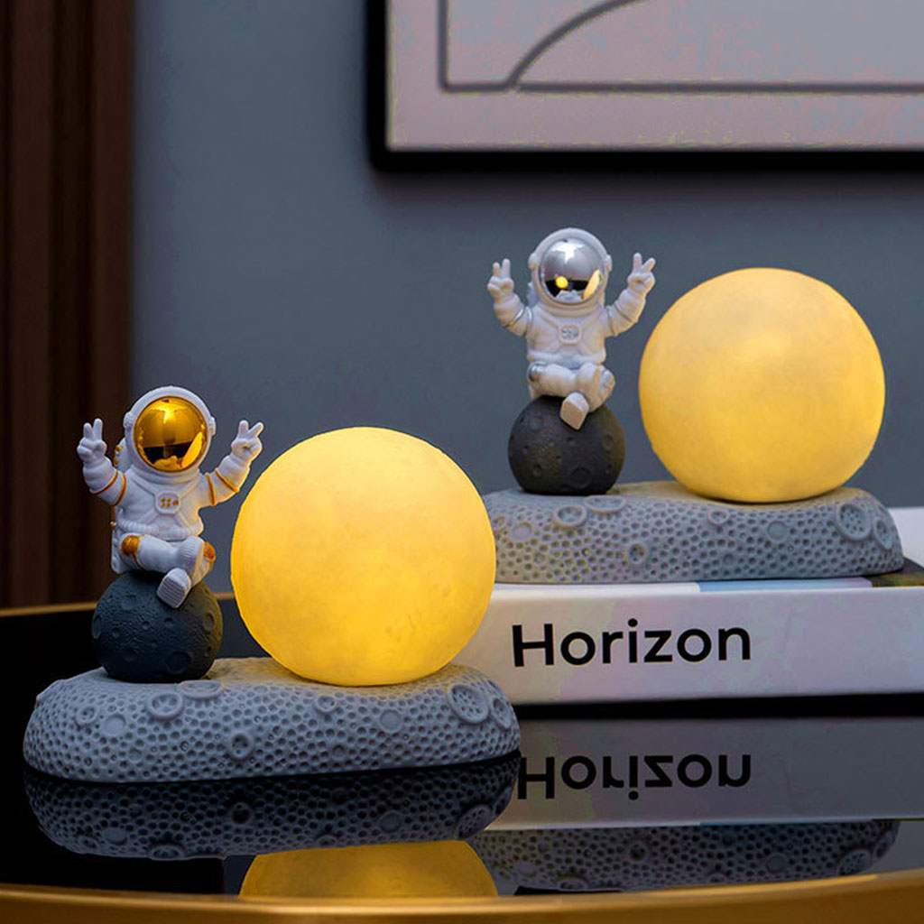 veilleuse en forme d'astronaute luminaire décoratif 1