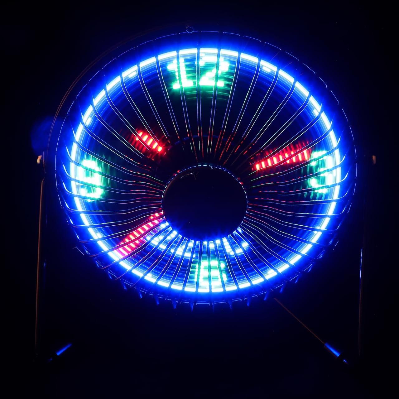 Ventilateur de Bureau LED avec Affichage de l'Heure et de la Température - مروحة المكتب الذكية بعرض الوقت ودرجة الحرارة - 5
