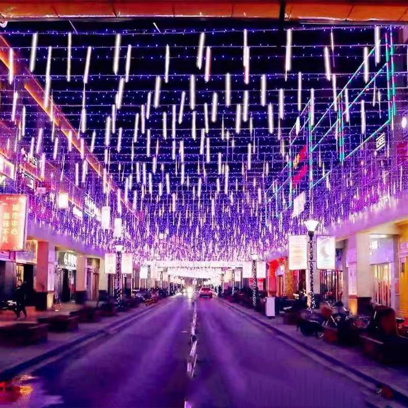 Lumière de Pluie de Météores LED Blanc 8 Pièces pour Extérieur - أضواء شهب متساقطة بيضاء لتزيين الحدائق والواجهات 8 قطع 6