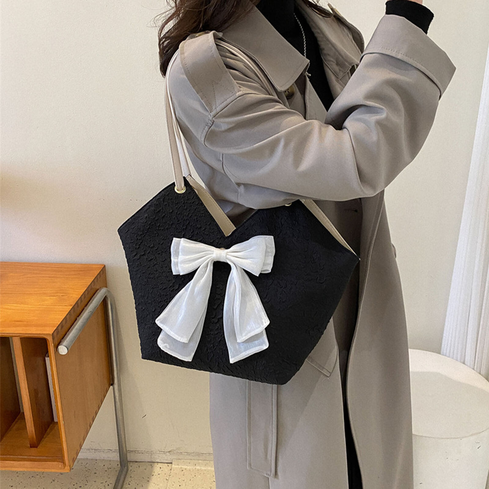 Sac seau avec nœud pour femmes de grande capacité automne 2024