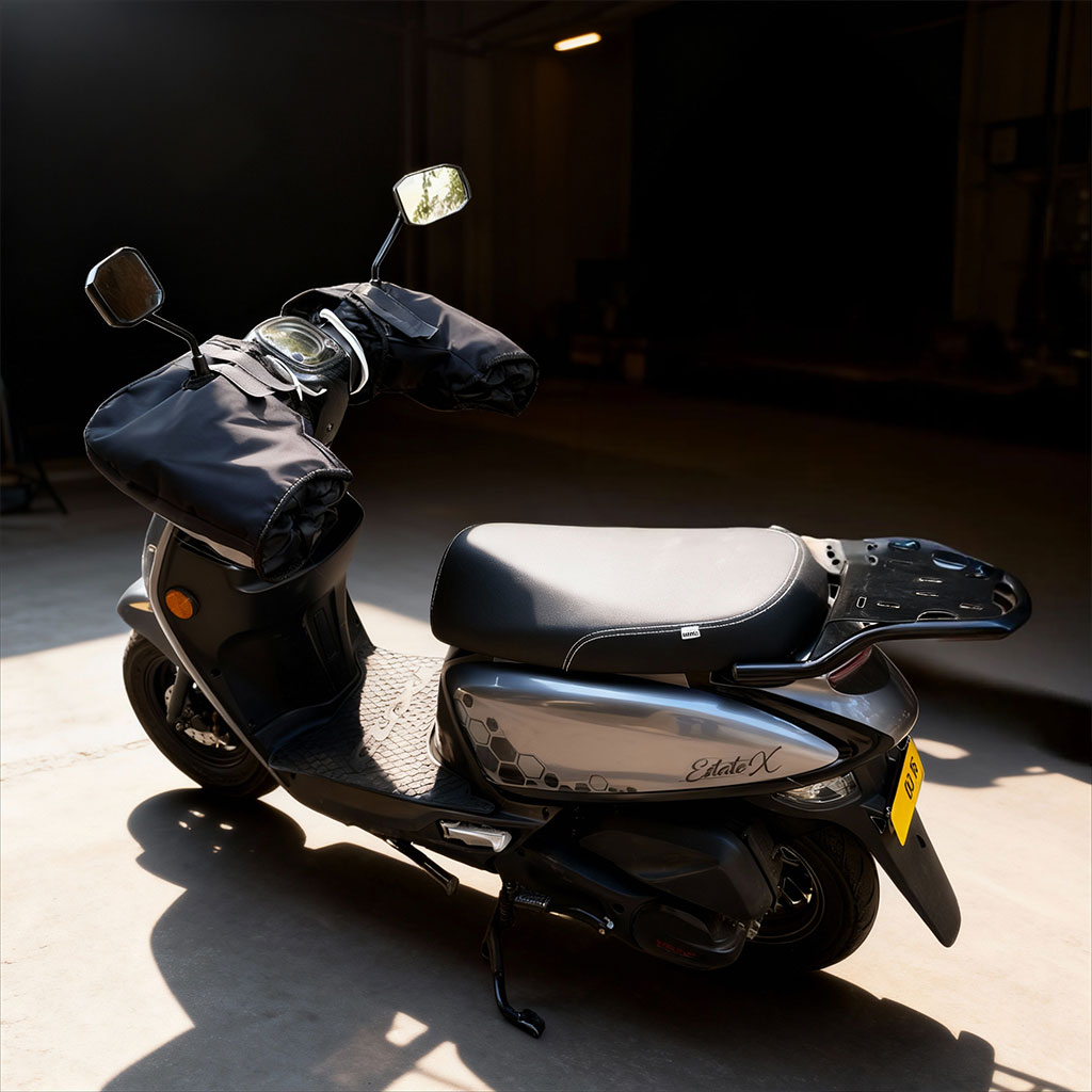 Couvre-Main Imperméable pour Guidon Vespa - غطاء لليدين لسائقي الدرجات النارية 3